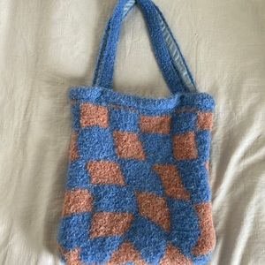 urban outfitters tote bag